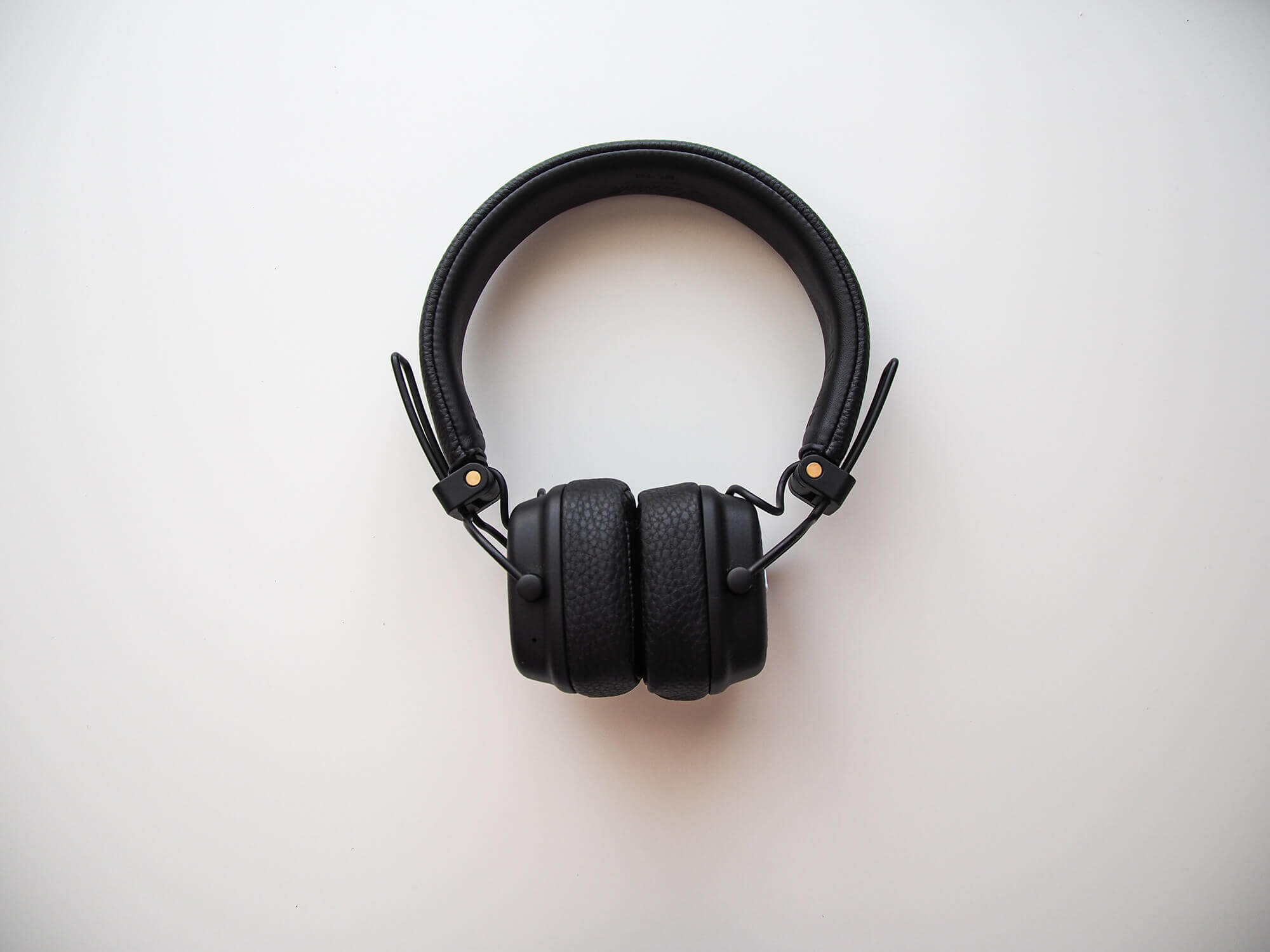 Beats Solo3 Headphones - Image 3